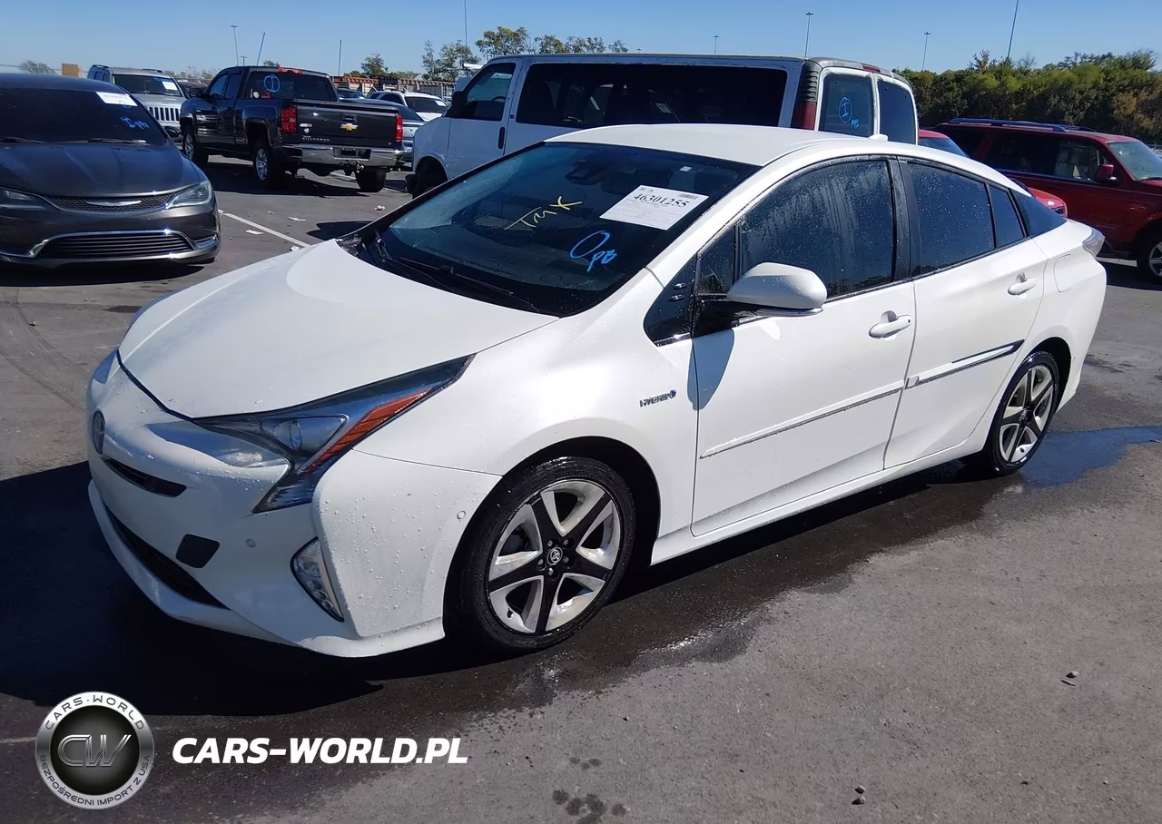2016 Toyota Prius Four Touring VIN:JTDKARFU5G3024534 - 2