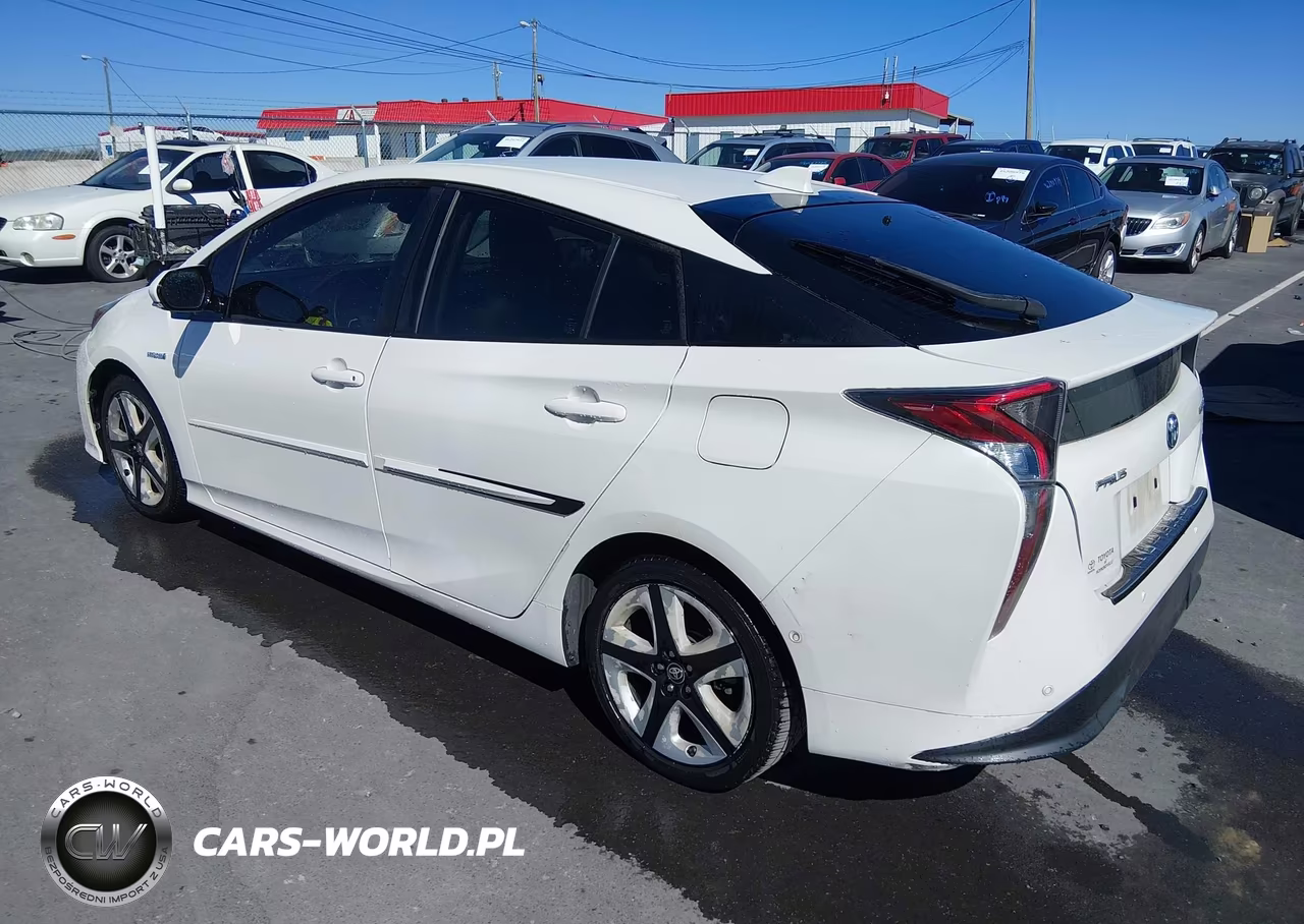 2016 Toyota Prius Four Touring VIN:JTDKARFU5G3024534 - 3