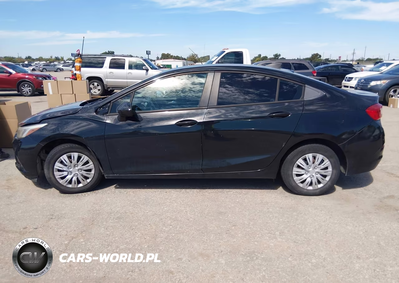 2018 Chevrolet Cruze Ls Auto VIN:1G1BC5SM6J7185170 - 14