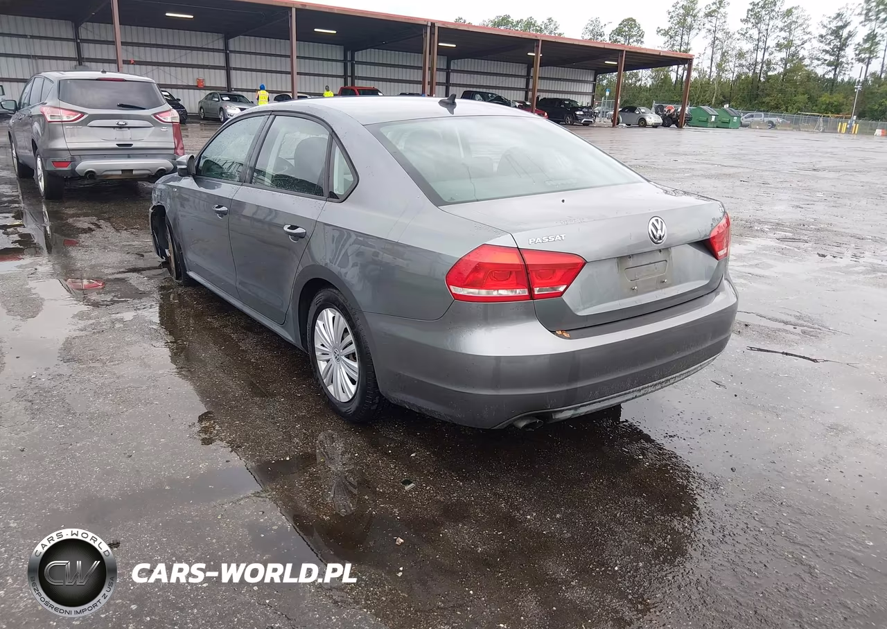 2014 Volkswagen Passat 1.8T Wolfsburg Edition VIN:1VWAT7A38EC065730 - 3
