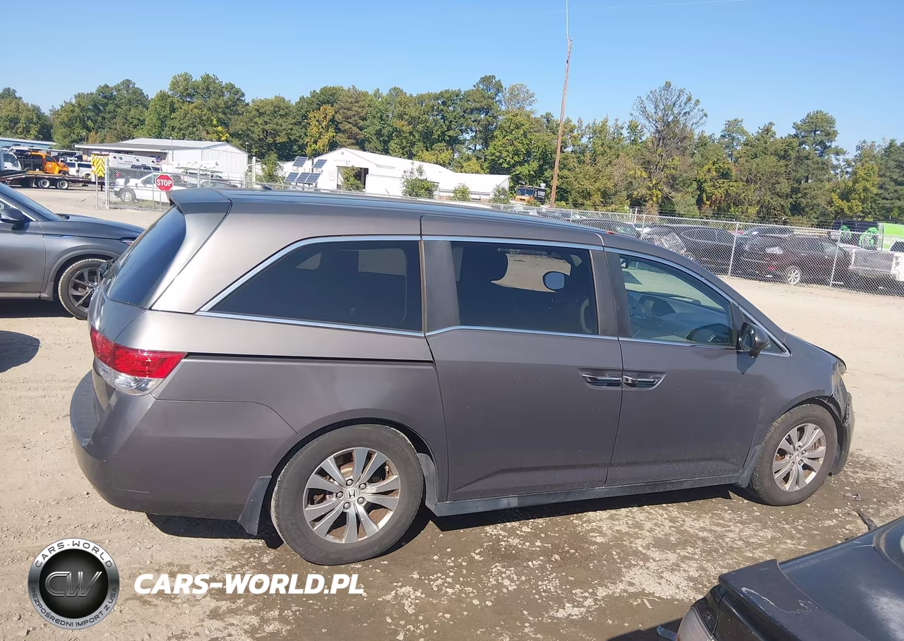 2015 Honda Odyssey Ex-L VIN:5FNRL5H66FB002169 - 13