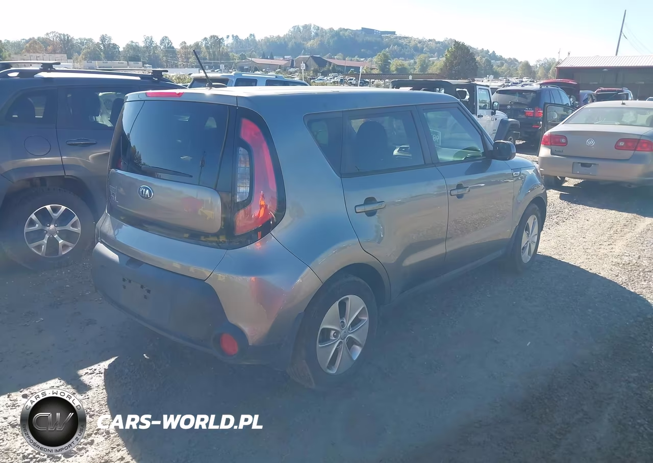 2015 Kia Soul VIN:KNDJN2A21F7225805 - 4