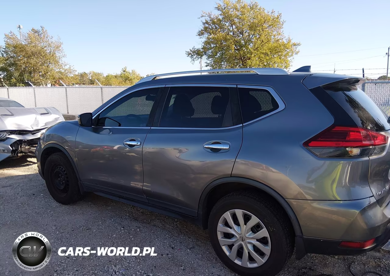 2017 Nissan Rogue S VIN:KNMAT2MV1HP542644 - 14