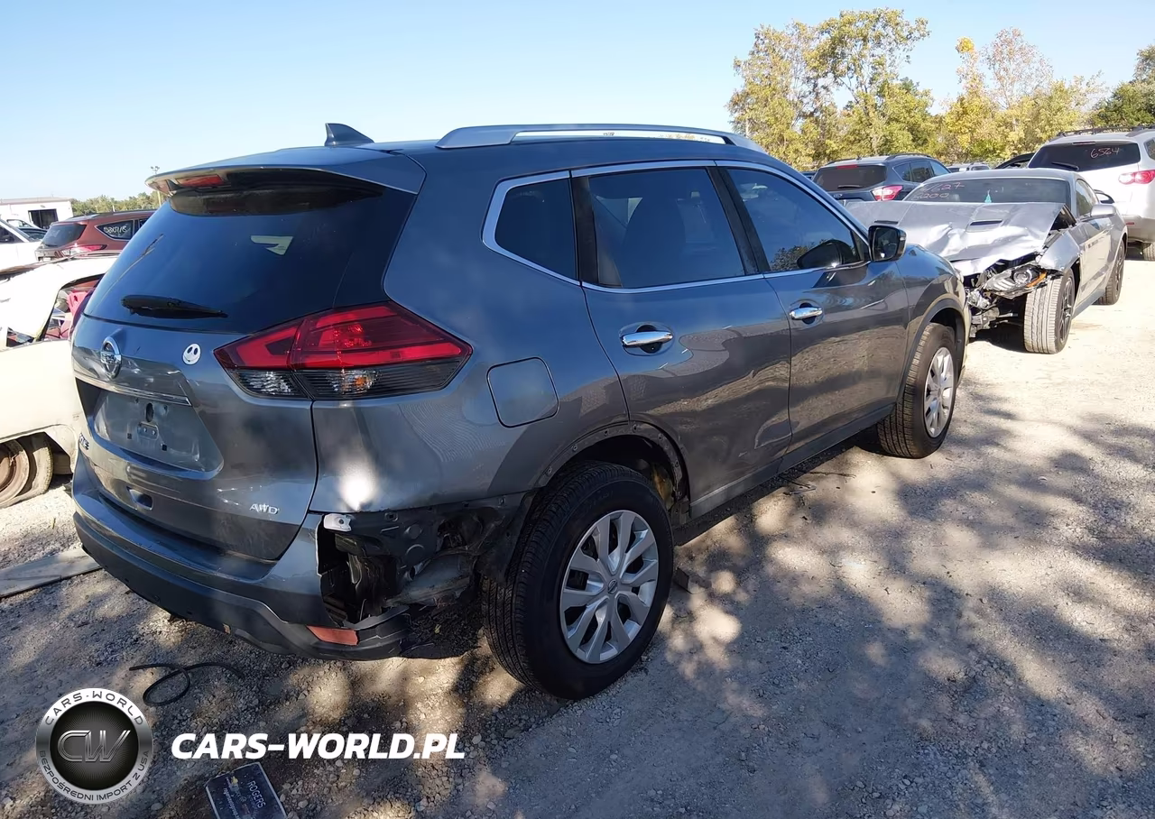 2017 Nissan Rogue S VIN:KNMAT2MV1HP542644 - 4