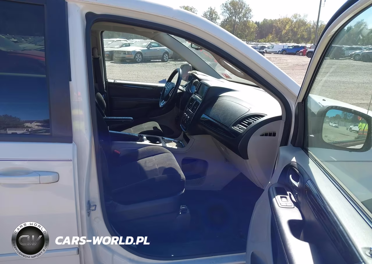 2013 Dodge Grand Caravan Sxt VIN:2C4RDGCG7DR607893 - 5