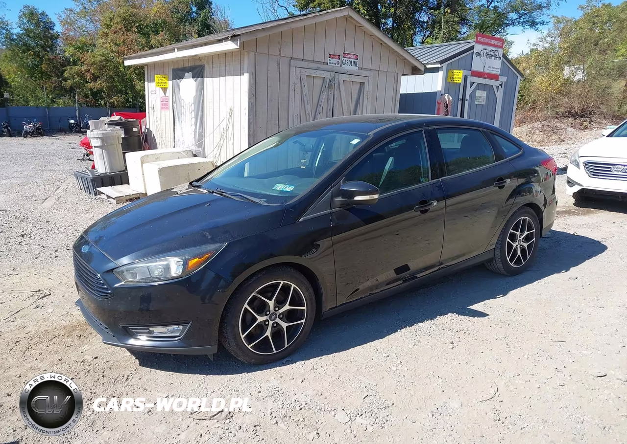 2017 Ford Focus Se VIN:1FADP3FE4HL275923 - 2