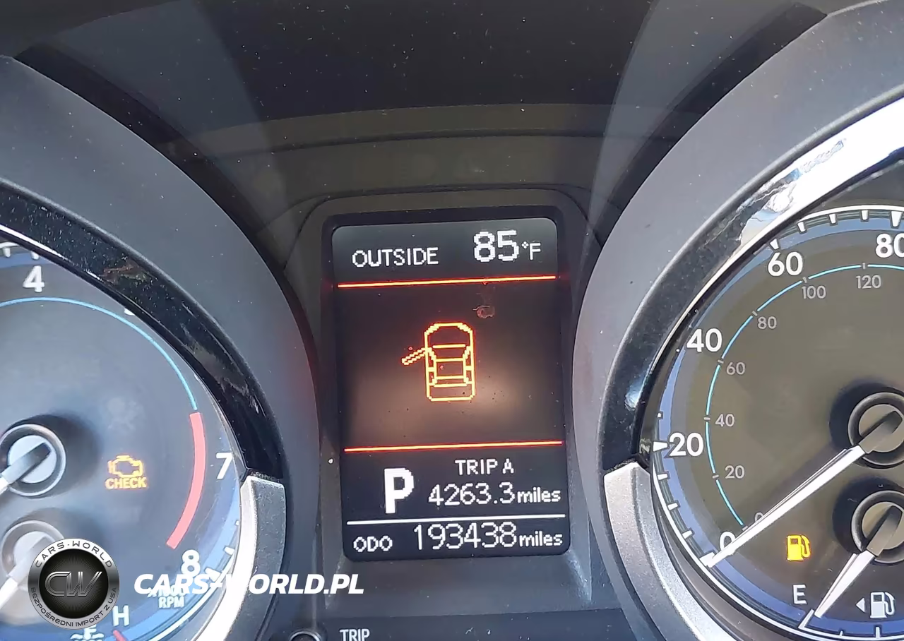 2014 Toyota Corolla S Plus VIN:2T1BURHE9EC036445 - 15