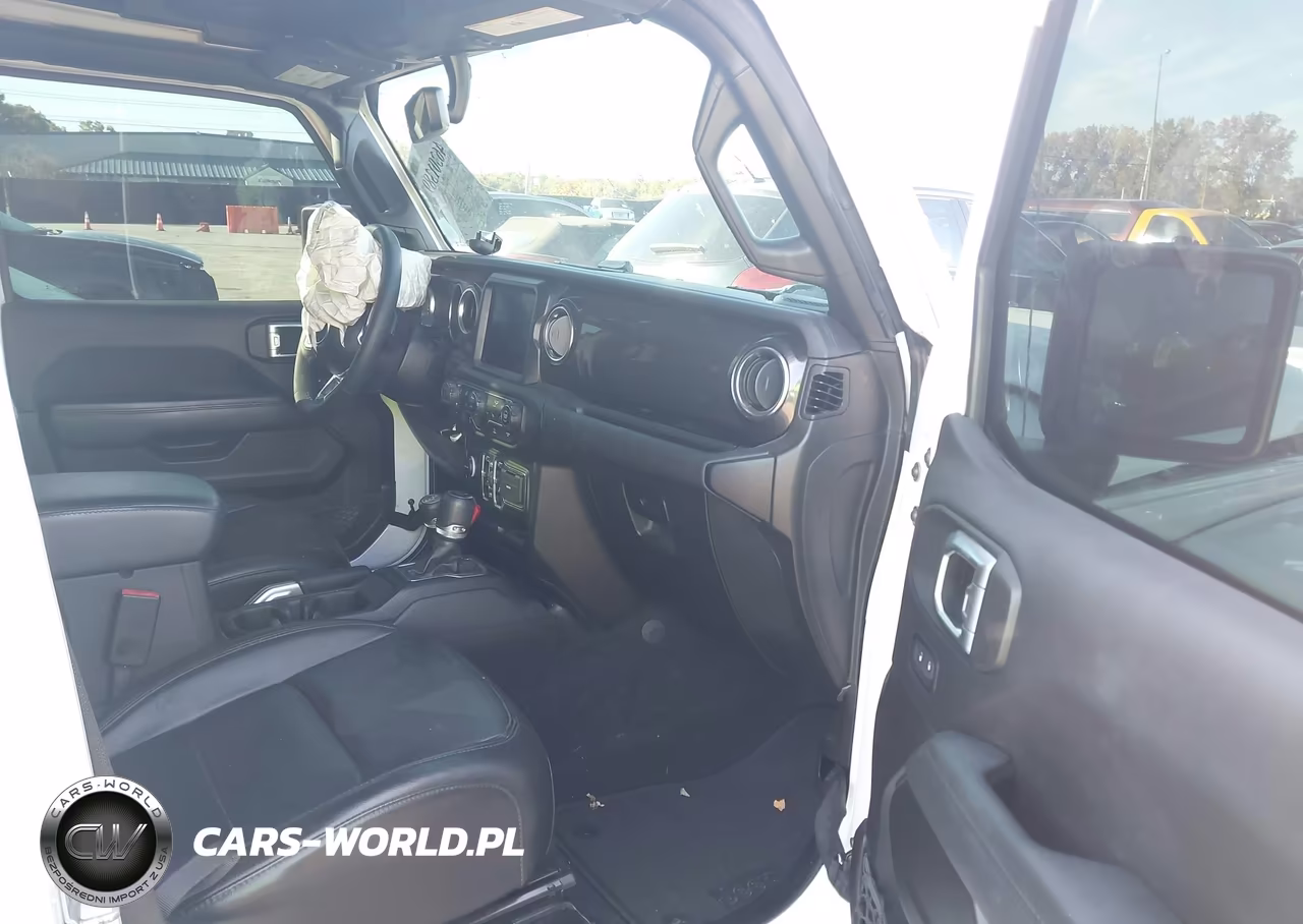 2022 Jeep Wrangler Unlimited Sahara Altitude 4X4 VIN:1C4HJXEN9NW237121 - 5