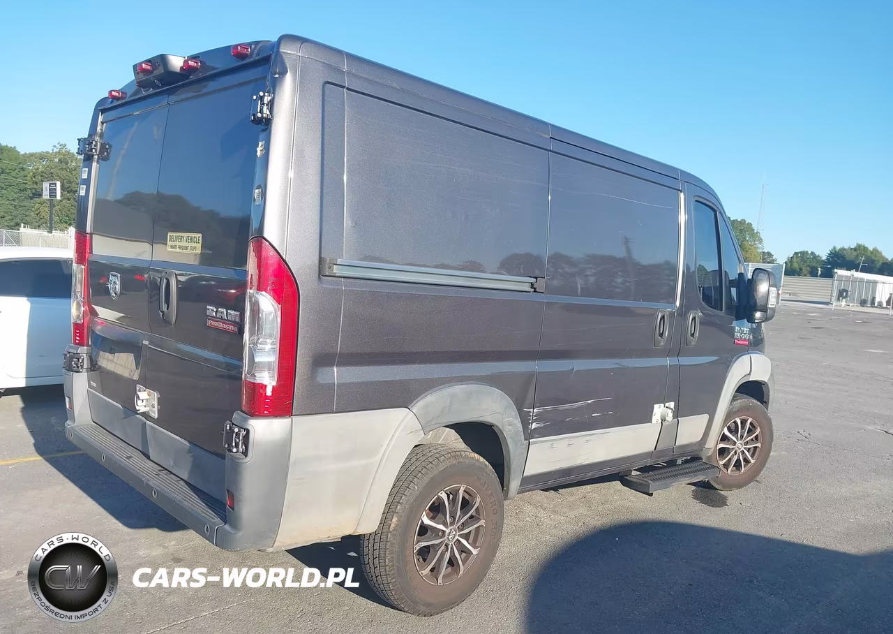 2018 Ram Promaster 1500 Low Roof 118 Wb VIN:3C6TRVNG9JE100250 - 4