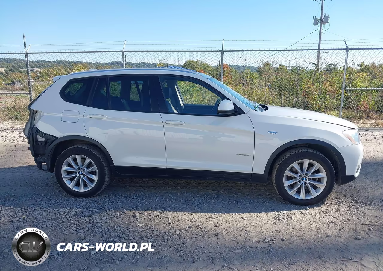 2016 BMW X3 xDrive28I VIN:5UXWX9C53G0D75717 - 14