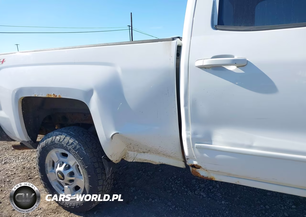 2015 Chevrolet Silverado 2500Hd Lt VIN:1GC1KVEG8FF563112 - 18