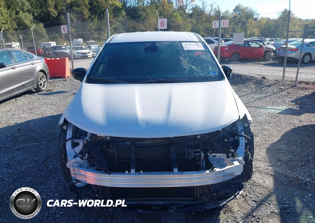 2027 Chrysler Pacifica VIN:2C4RC1BG0VR580412 - 12