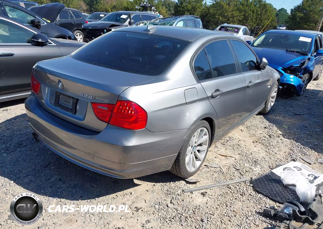 2011 BMW 328I VIN:WBAPH7C53BE678719 - 4