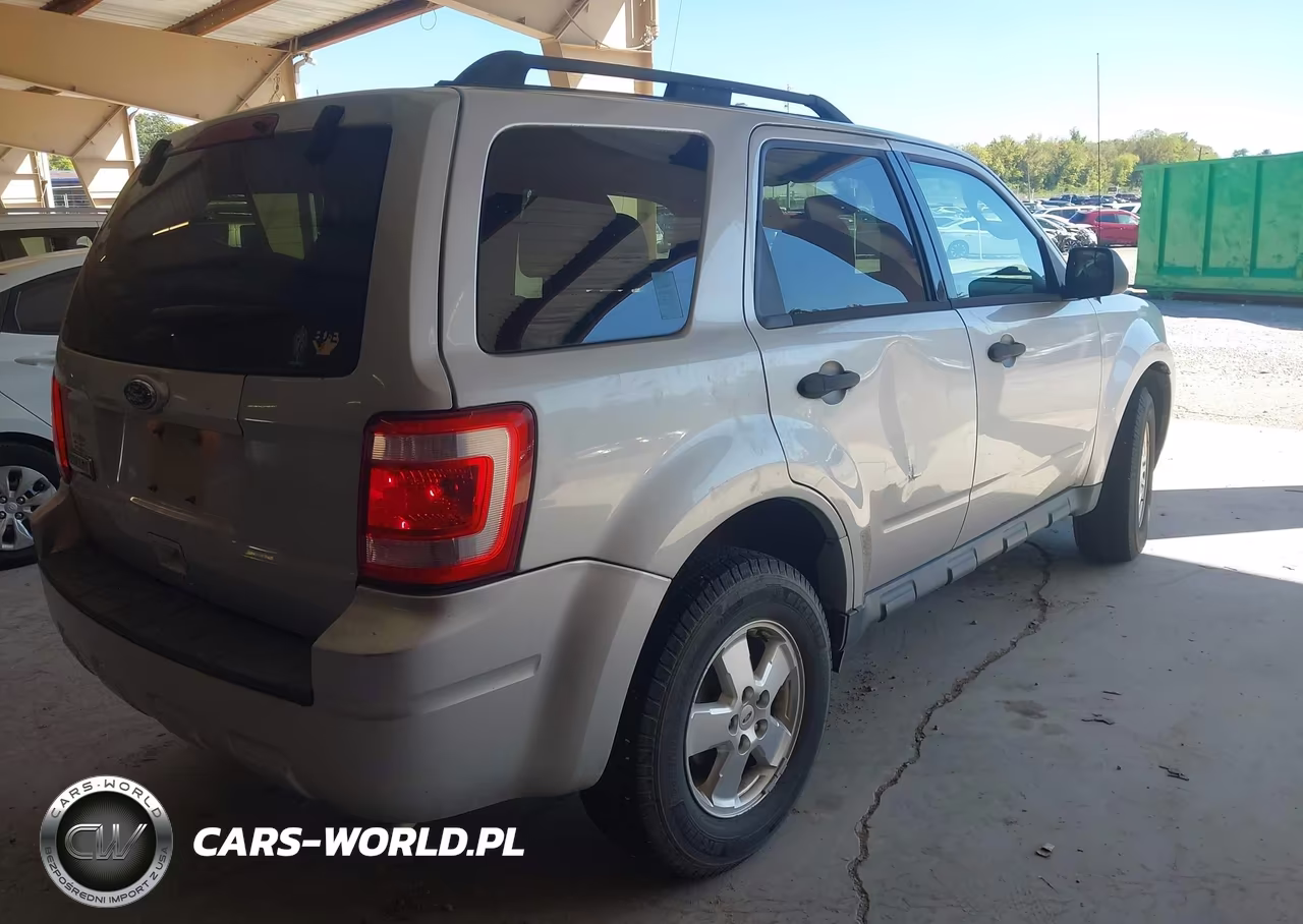 2011 Ford Escape Xlt VIN:1FMCU0D76BKB35057 - 4