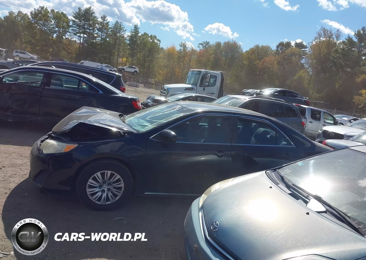 2013 Toyota Camry Le VIN:4T1BF1FK3DU706721 - 14