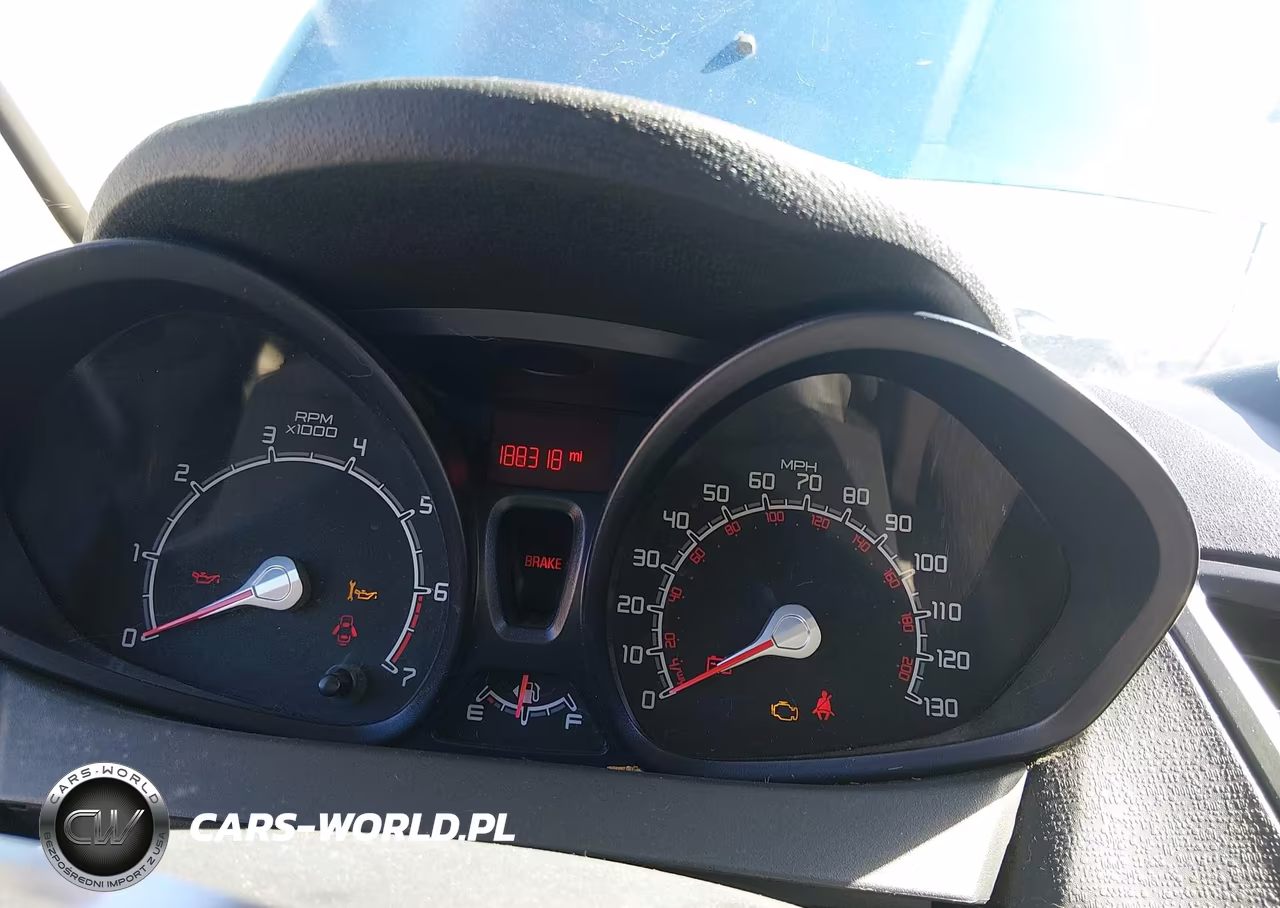 2011 Ford Fiesta S VIN:3FADP4AJ8BM113762 - 7