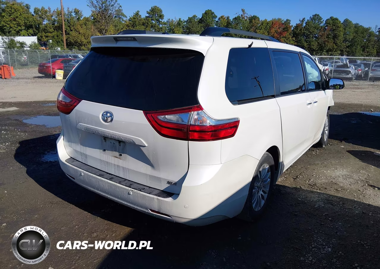 2017 Toyota Sienna Xle Premium 8 Passenger VIN:5TDYZ3DC6HS805122 - 4