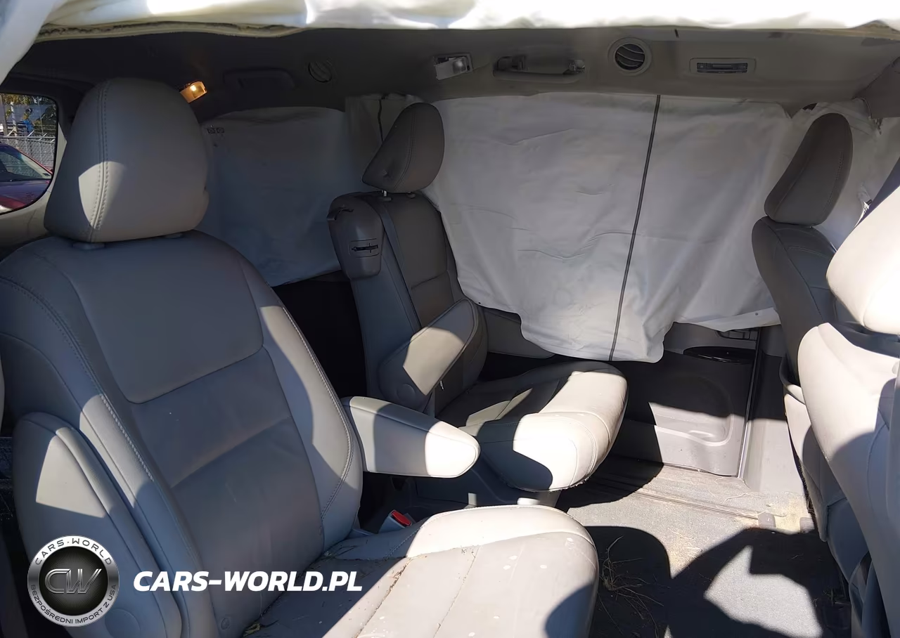 2017 Toyota Sienna Xle Premium 8 Passenger VIN:5TDYZ3DC6HS805122 - 8