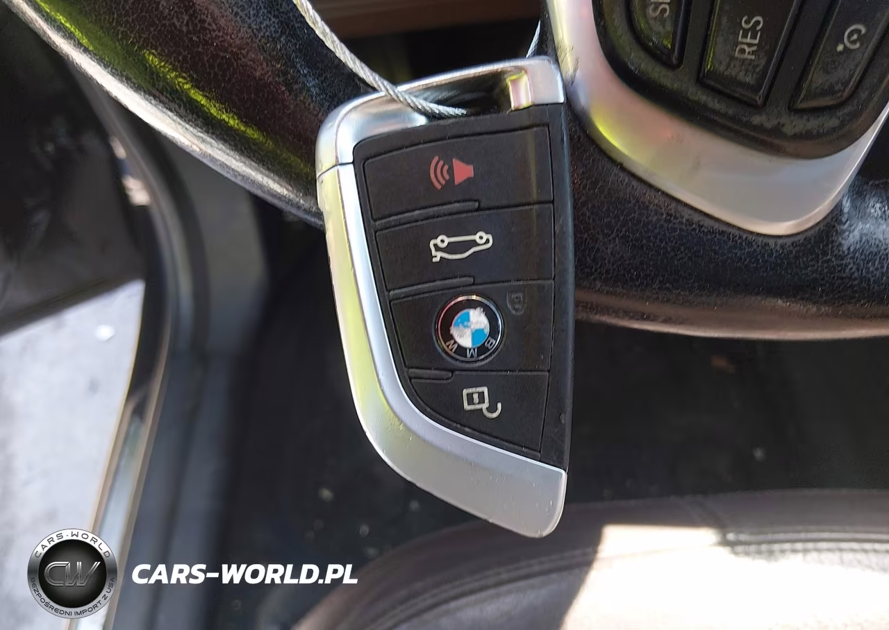 2016 BMW X1 xDrive28I VIN:WBXHT3Z36G4A50712 - 11