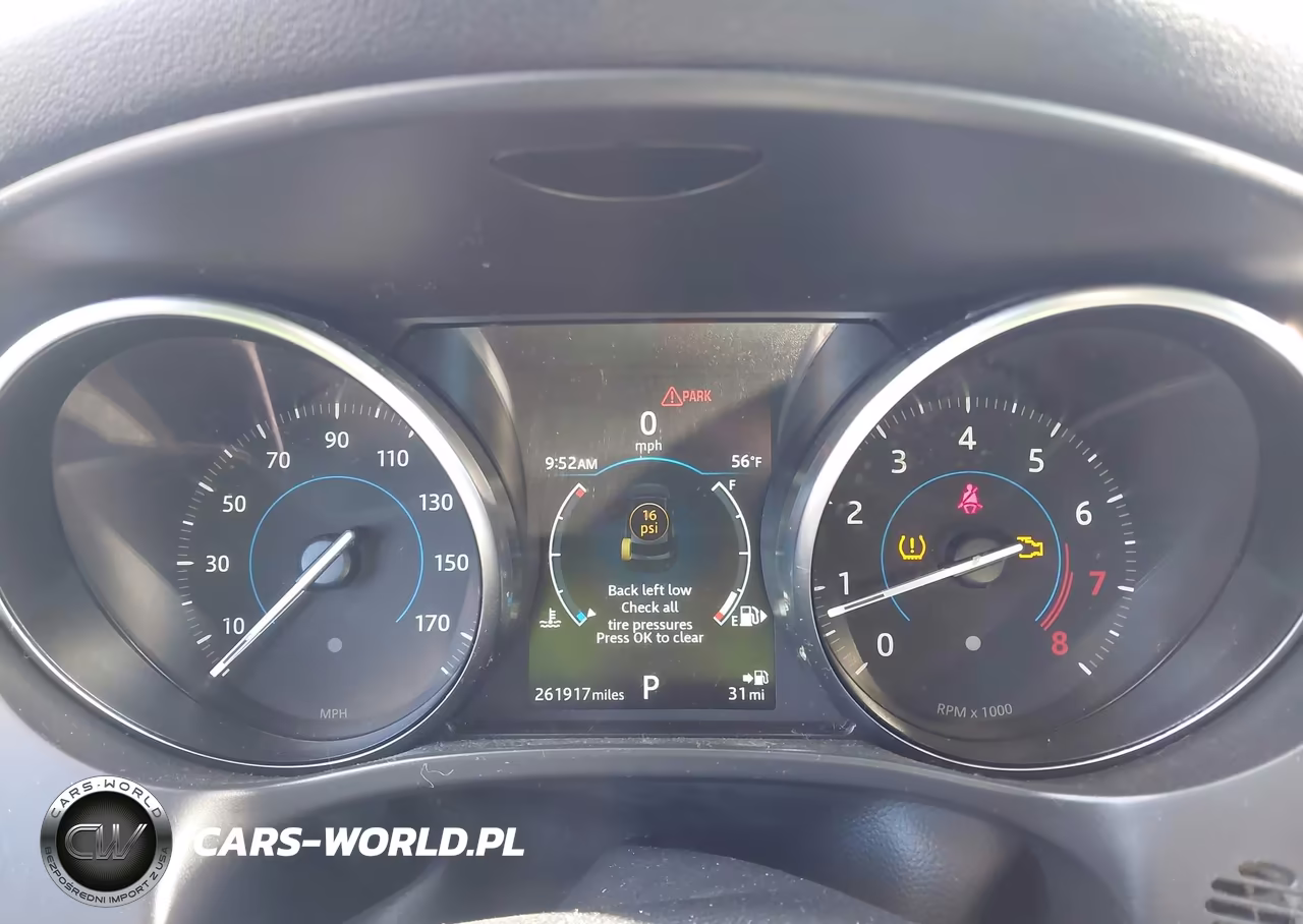 2018 Jaguar F-Pace 30T Premium VIN:SADCJ2GX9JA236977 - 7