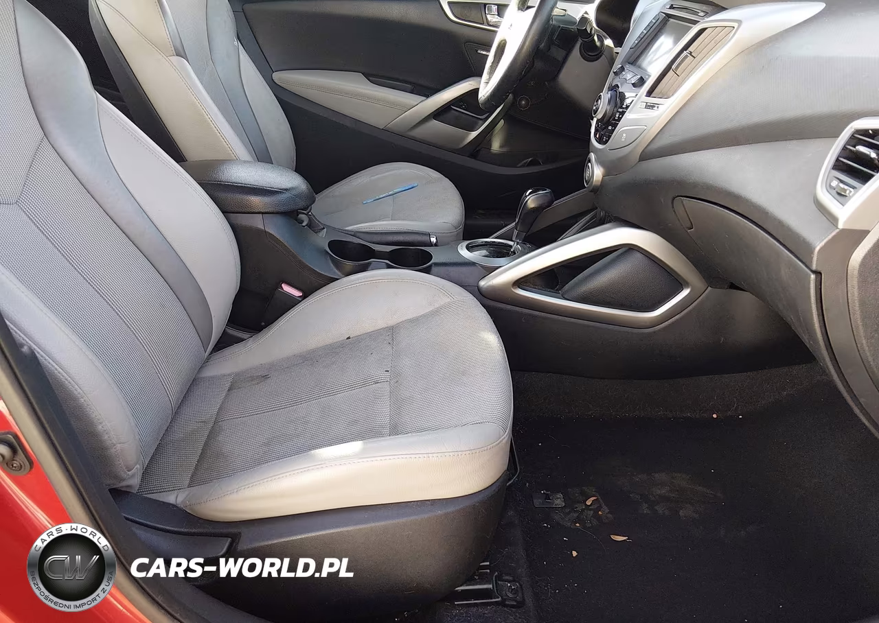 2013 Hyundai Veloster Base W-Gray VIN:KMHTC6ADXDU107981 - 5