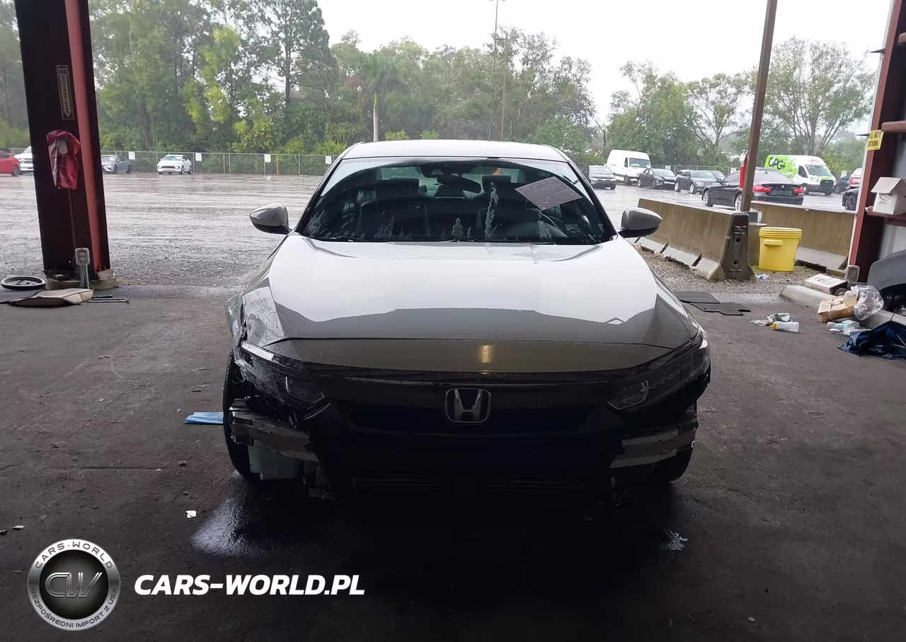 2018 Honda Accord Sport VIN:1HGCV1F31JA234005 - 12