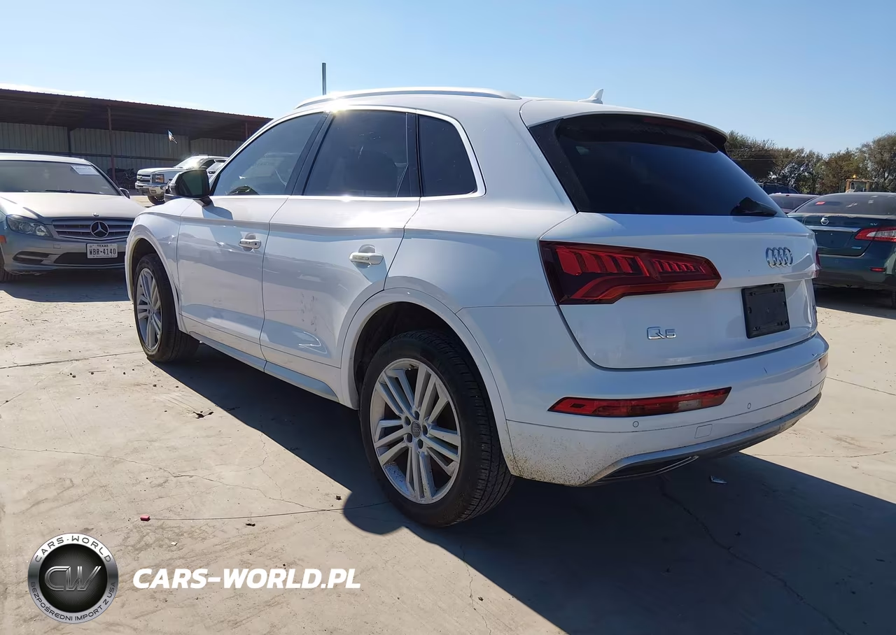 2018 Audi Q5 2.0T Premium-2.0T Tech Premium VIN:WA1BNAFY7J2014118 - 3