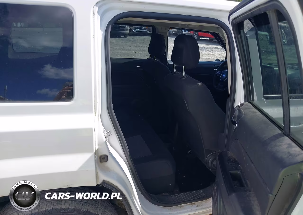 2015 Jeep Patriot Latitude VIN:1C4NJRFB4FD148198 - 8