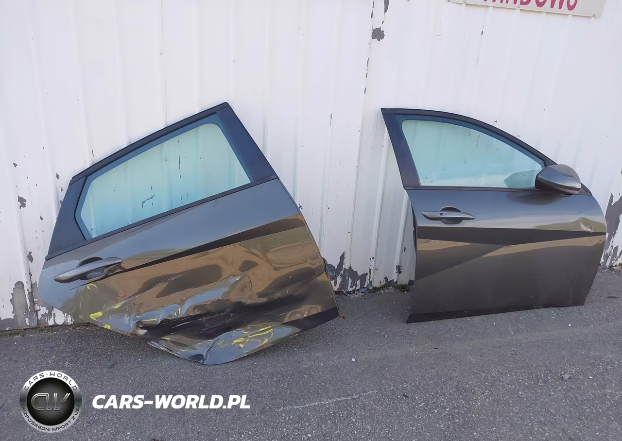 2025 Hyundai Elantra Hybrid Blue VIN:KMHLM4DJ2SU140117 - 12