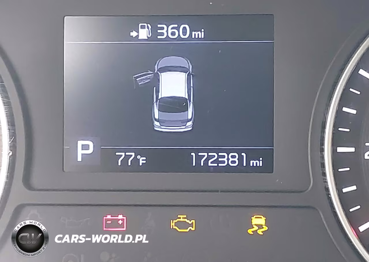 2019 Kia Optima Lx VIN:5XXGT4L38KG279539 - 16