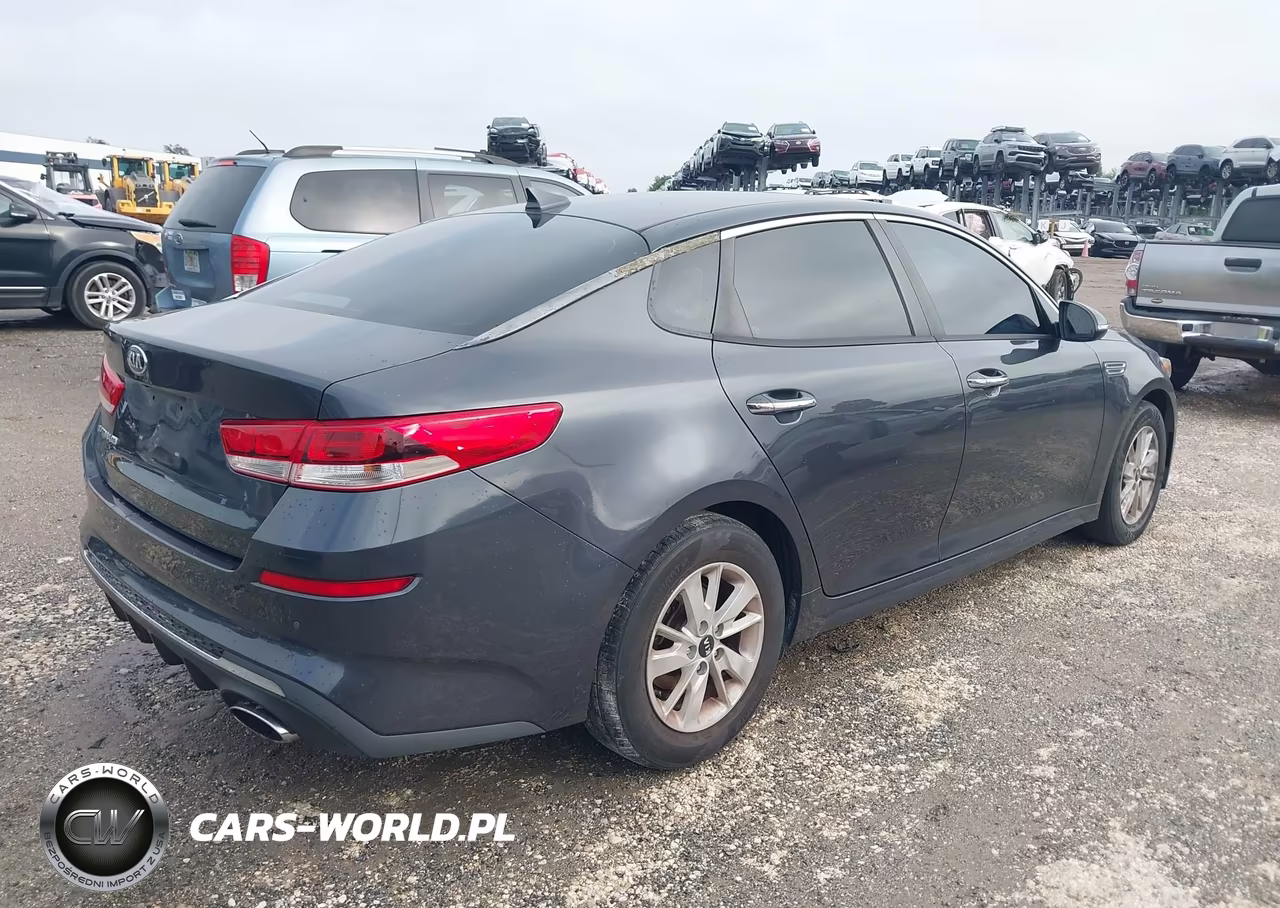 2019 Kia Optima Lx VIN:5XXGT4L38KG279539 - 4