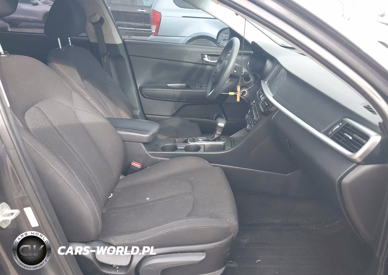 2019 Kia Optima Lx VIN:5XXGT4L38KG279539 - 5