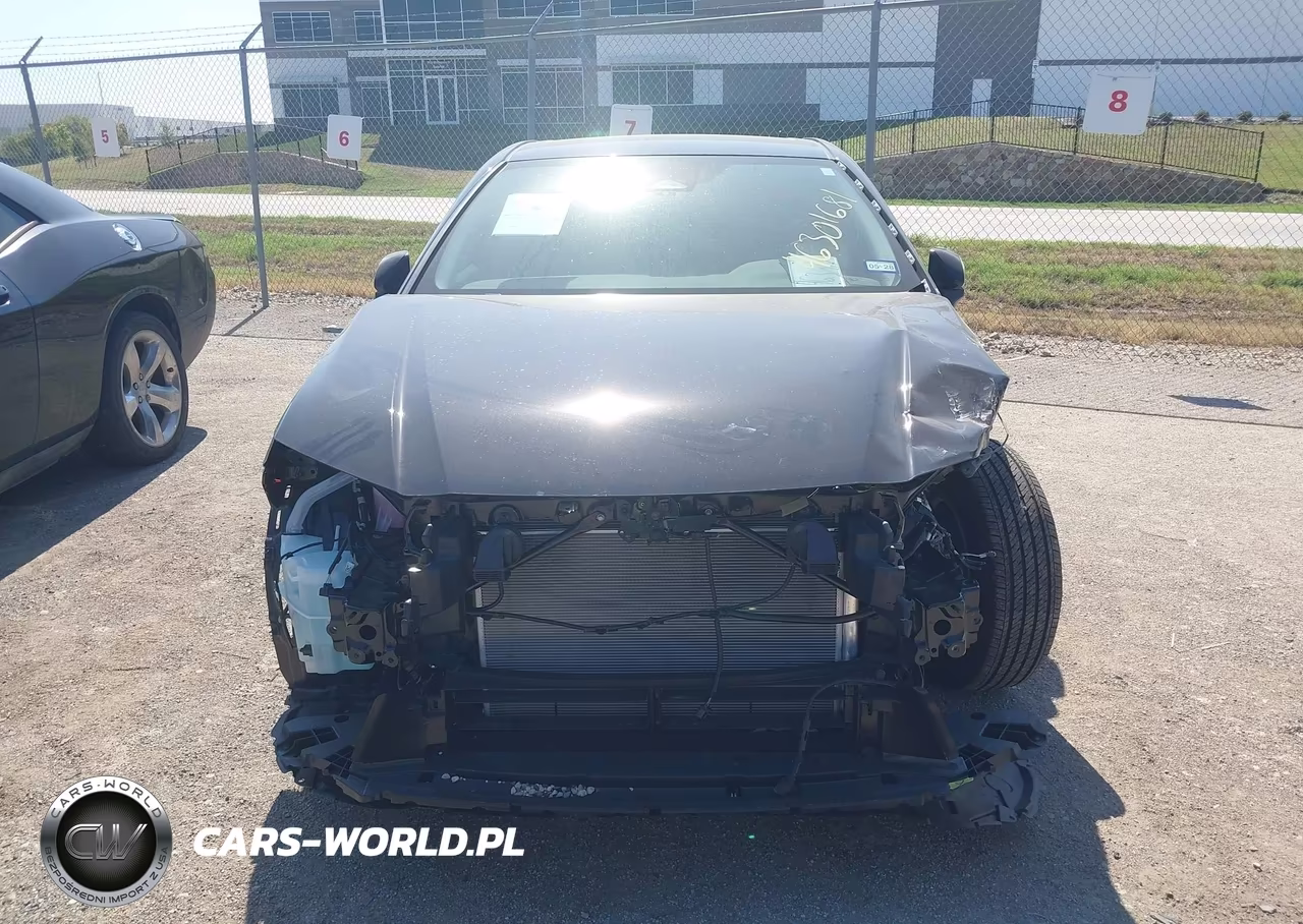 2026 Toyota Camry Le VIN:4T1DAACK3TU757887 - 12