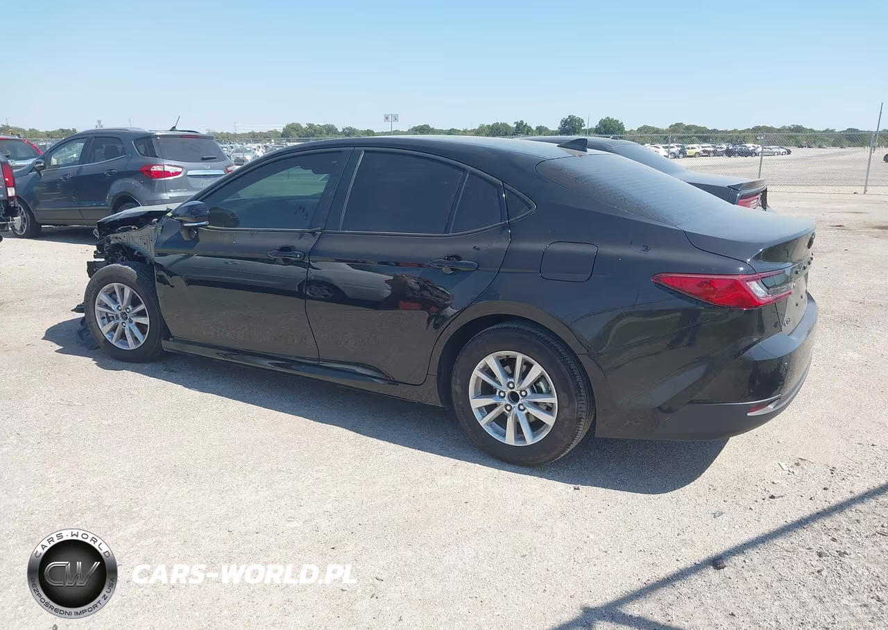 2026 Toyota Camry Le VIN:4T1DAACK3TU757887 - 3