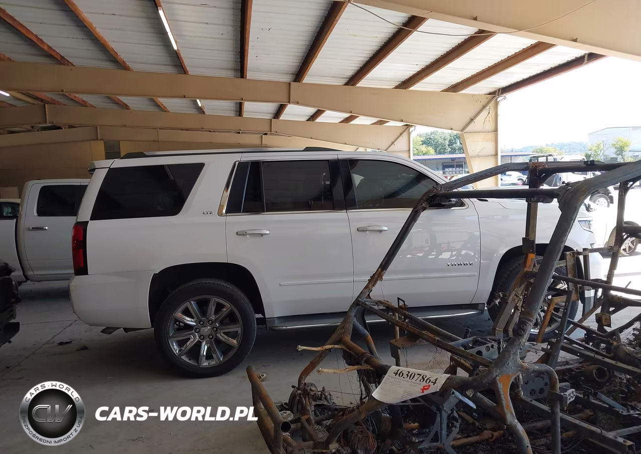 2015 Chevrolet Tahoe Ltz VIN:1GNSKCKC0FR186923 - 14