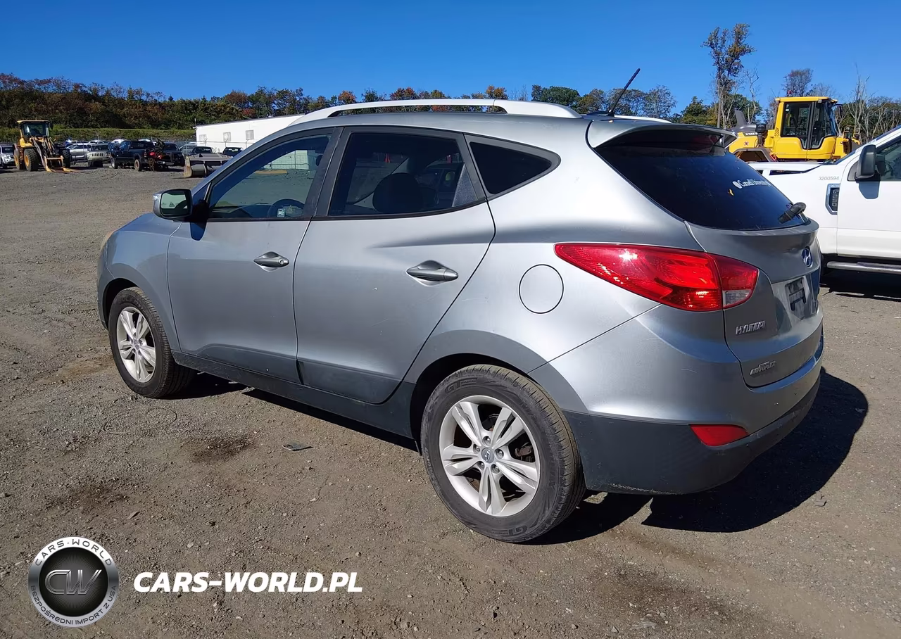 2013 Hyundai Tucson Gls VIN:KM8JU3AC3DU737805 - 3