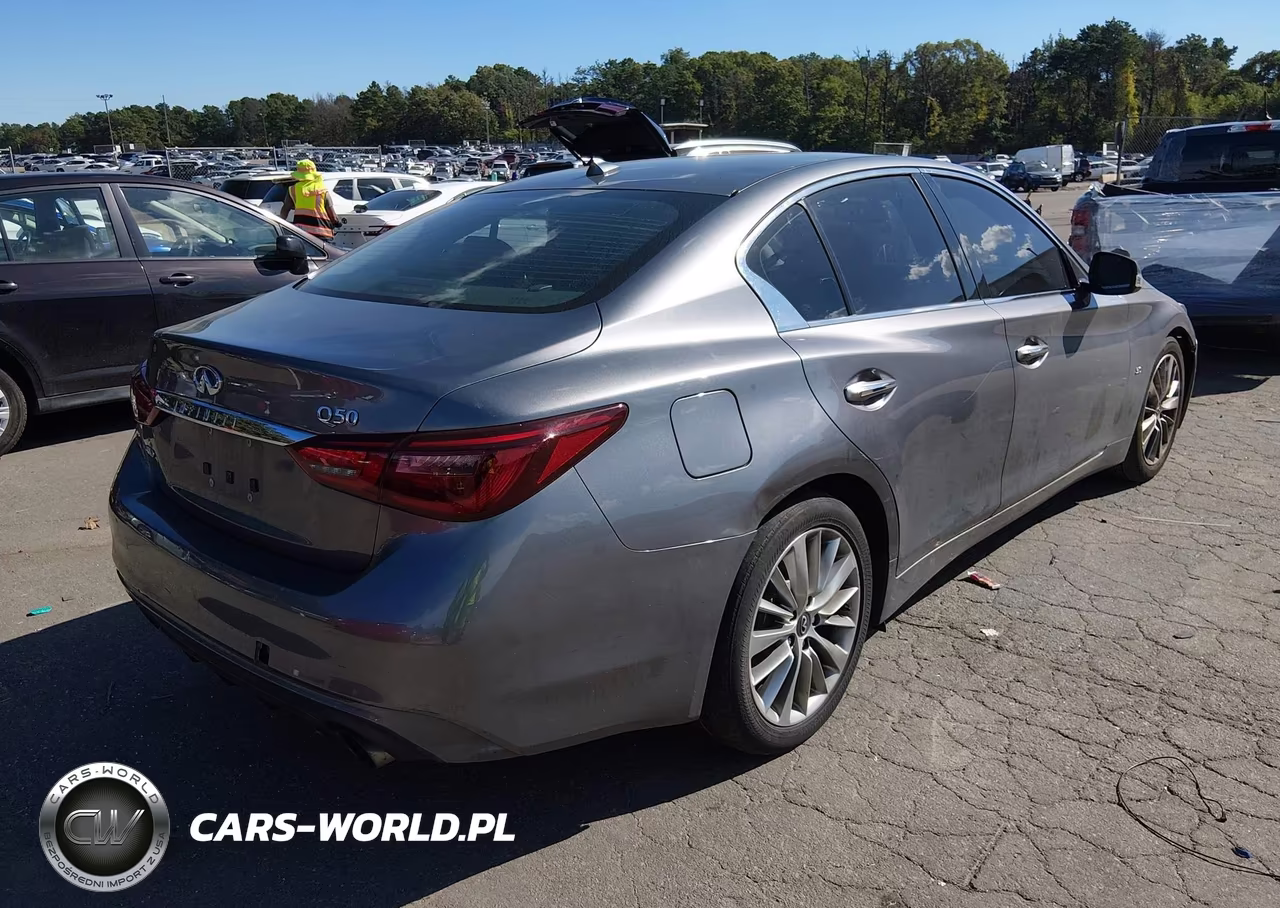 2018 Infiniti Q50 3.0T Luxe VIN:JN1EV7AR3JM441308 - 4