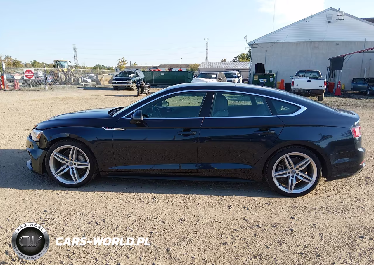 2018 Audi A5 2.0T Premium VIN:WAUENCF55JA092758 - 13