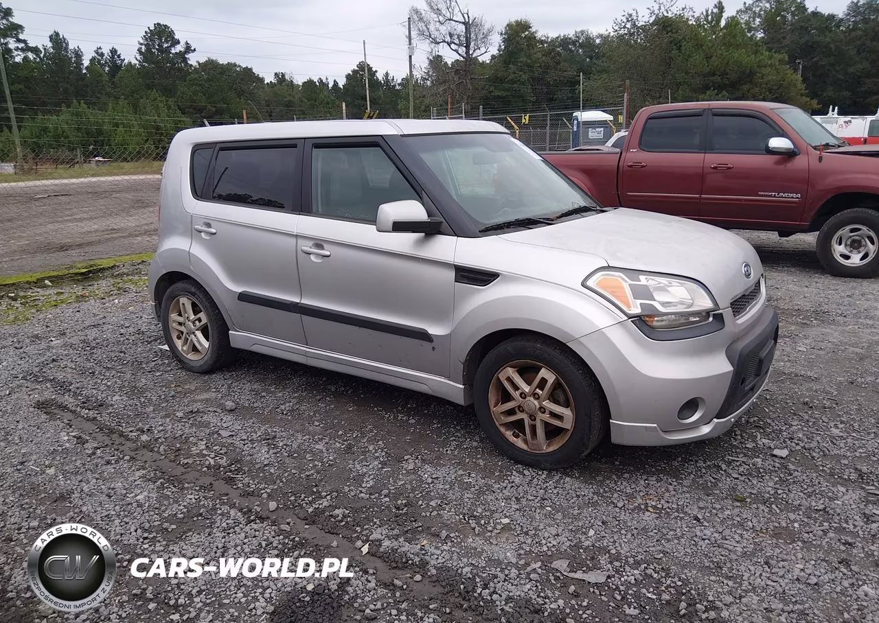 2011 Kia Soul + VIN:KNDJT2A2XB7309038 - 1