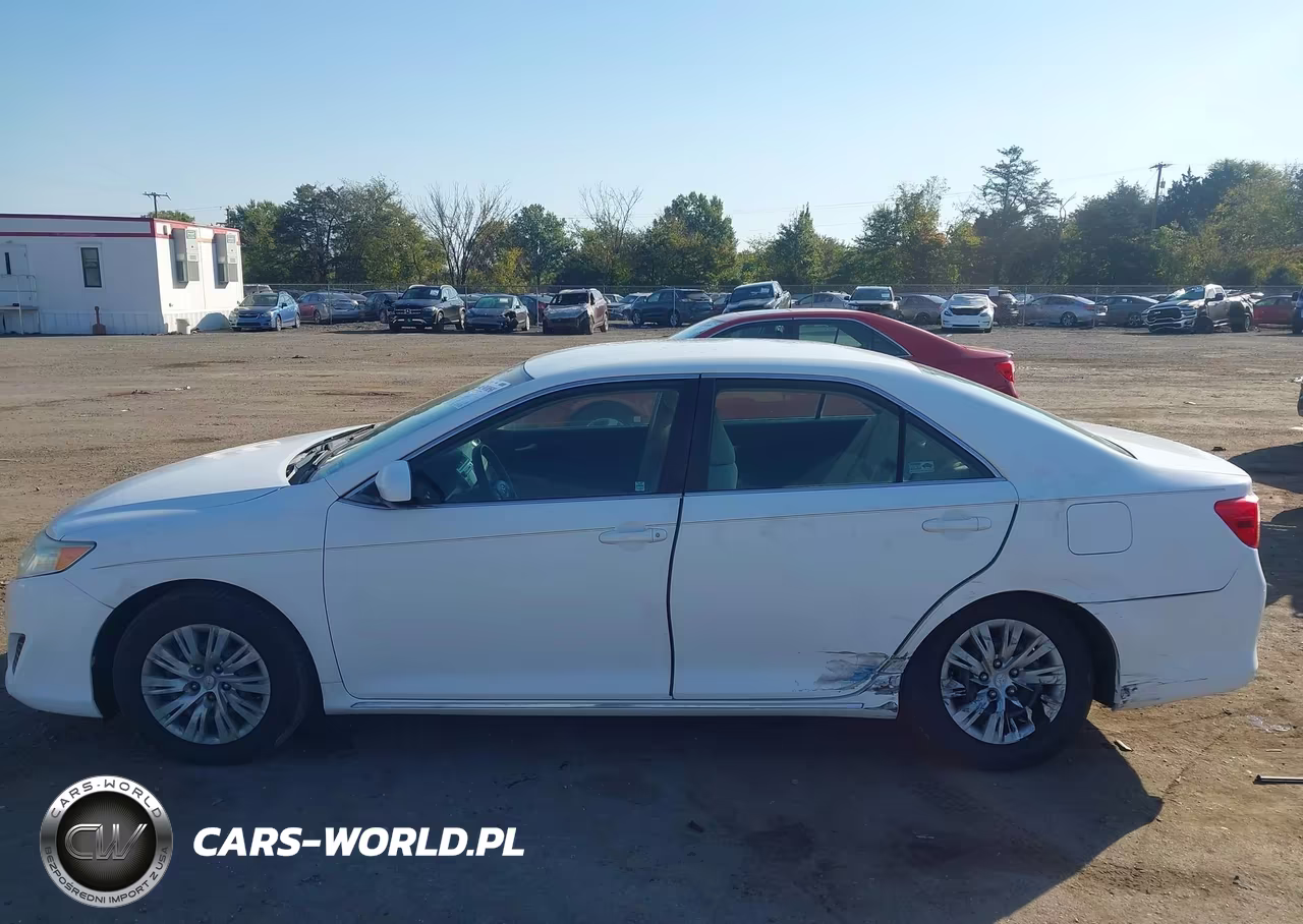2012 Toyota Camry Le VIN:4T1BF1FK7CU536751 - 13