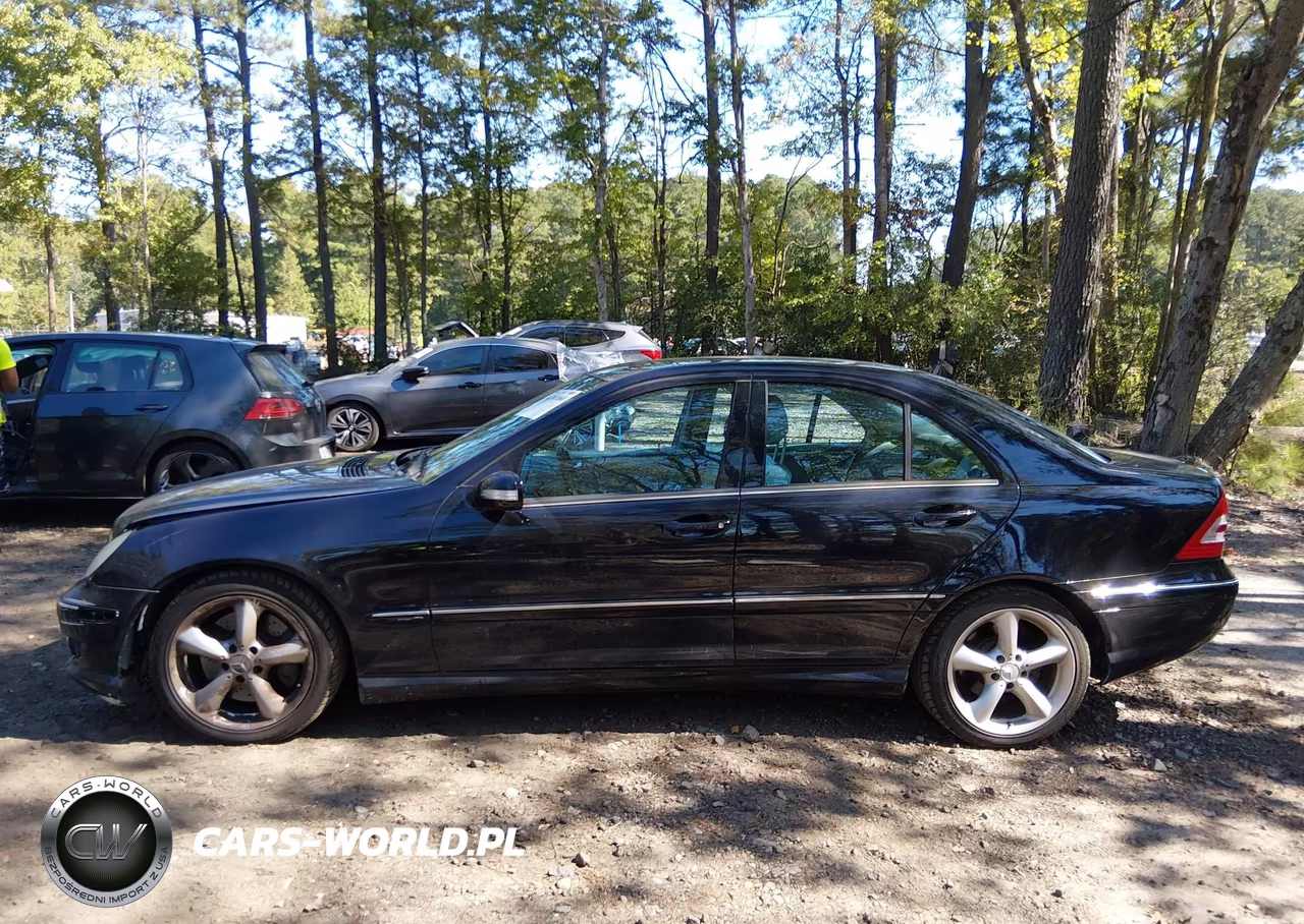 2005 Mercedes-Benz C 230 Kompressor Sport VIN:WDBRF40J75F688328 - 14