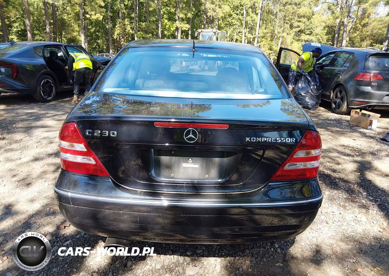 2005 Mercedes-Benz C 230 Kompressor Sport VIN:WDBRF40J75F688328 - 16