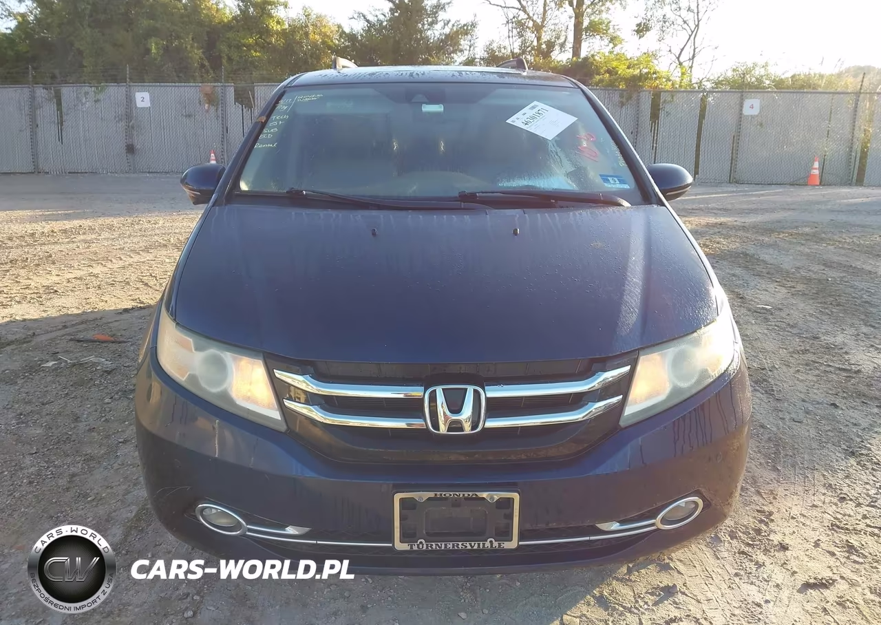 2015 Honda Odyssey Touring-Touring Elite VIN:5FNRL5H94FB013424 - 12