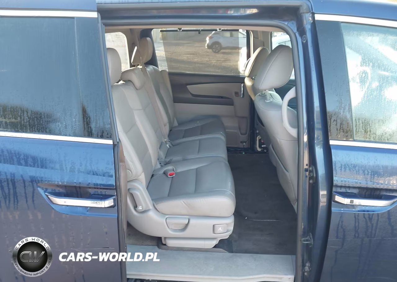 2015 Honda Odyssey Touring-Touring Elite VIN:5FNRL5H94FB013424 - 8