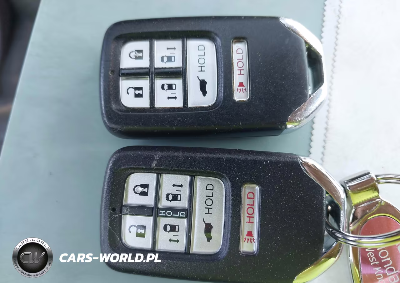 2016 Honda Odyssey Ex-L VIN:5FNRL5H65GB080301 - 11