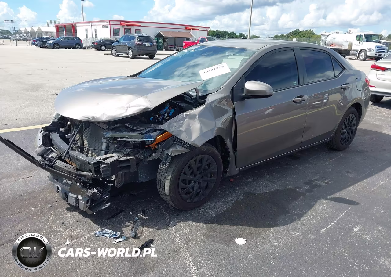 2019 Toyota Corolla Le VIN:2T1BURHE0KC180123 - 2