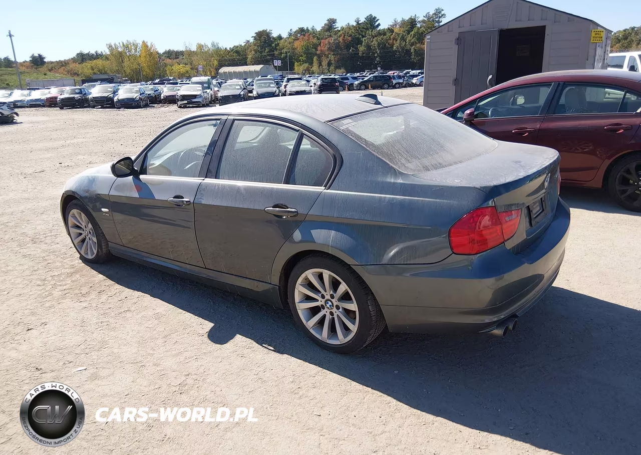 2011 BMW 328I xDrive VIN:WBAPK5G5XBNN80965 - 3