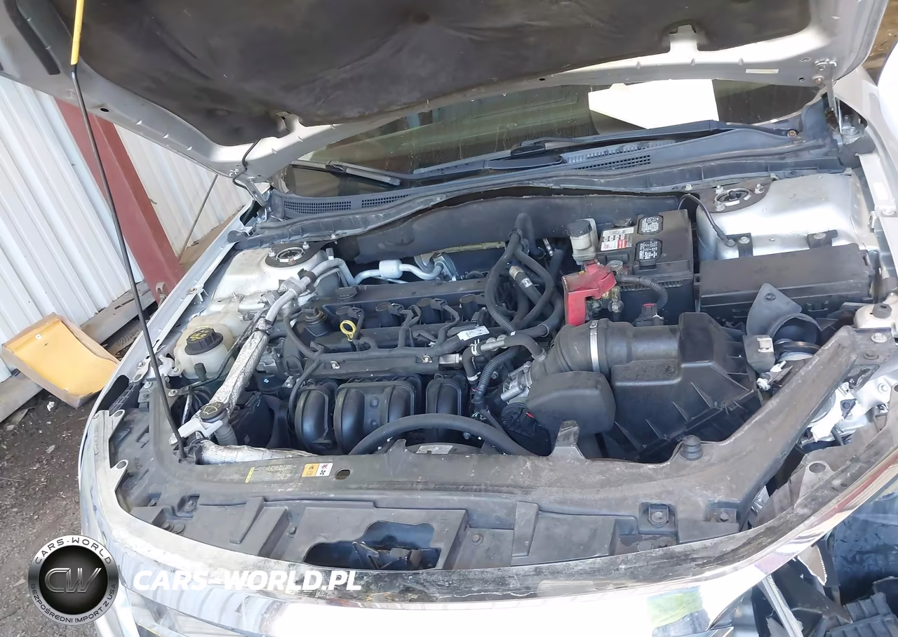 2012 Ford Fusion Se VIN:3FAHP0HA9CR105240 - 10
