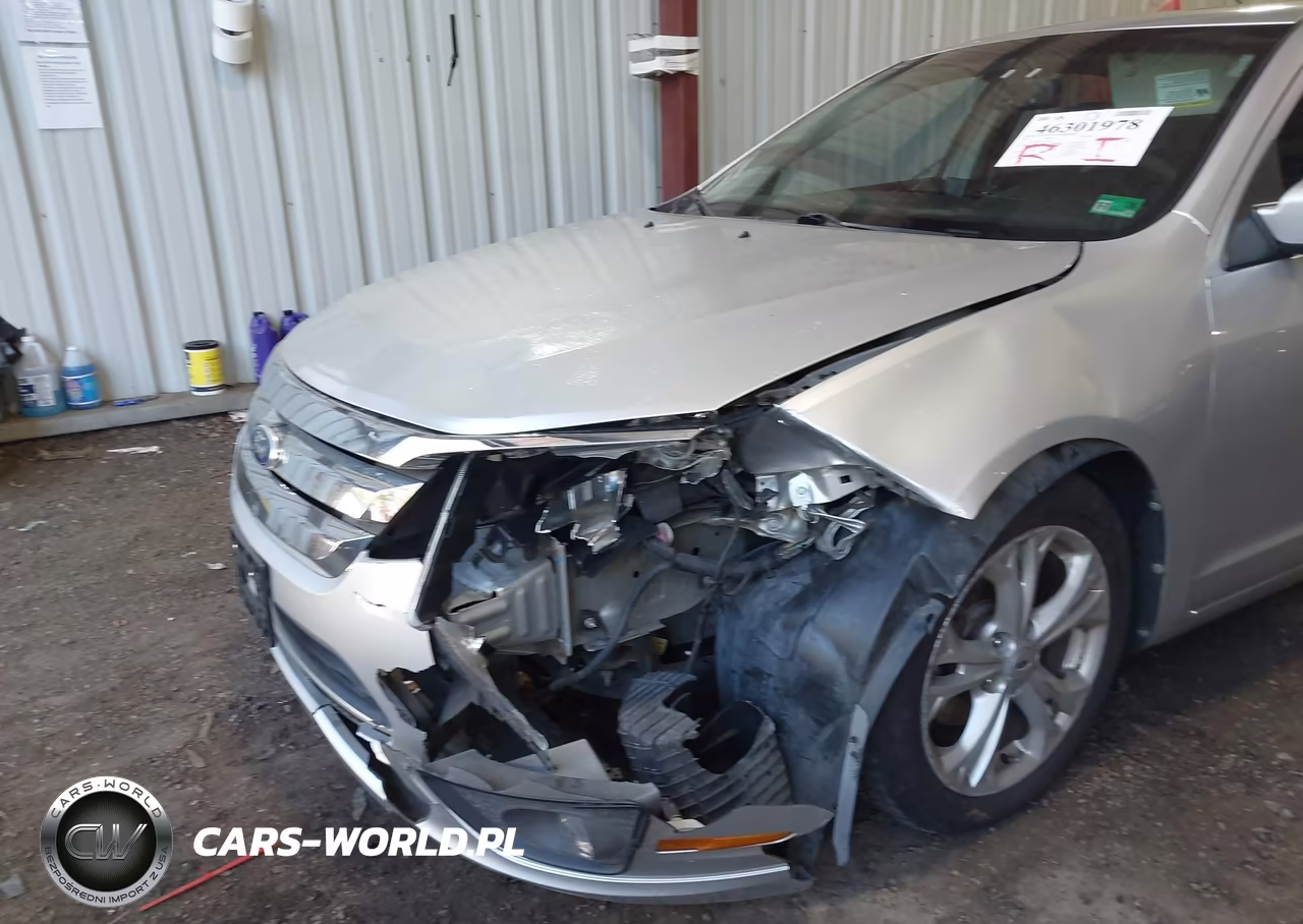 2012 Ford Fusion Se VIN:3FAHP0HA9CR105240 - 6