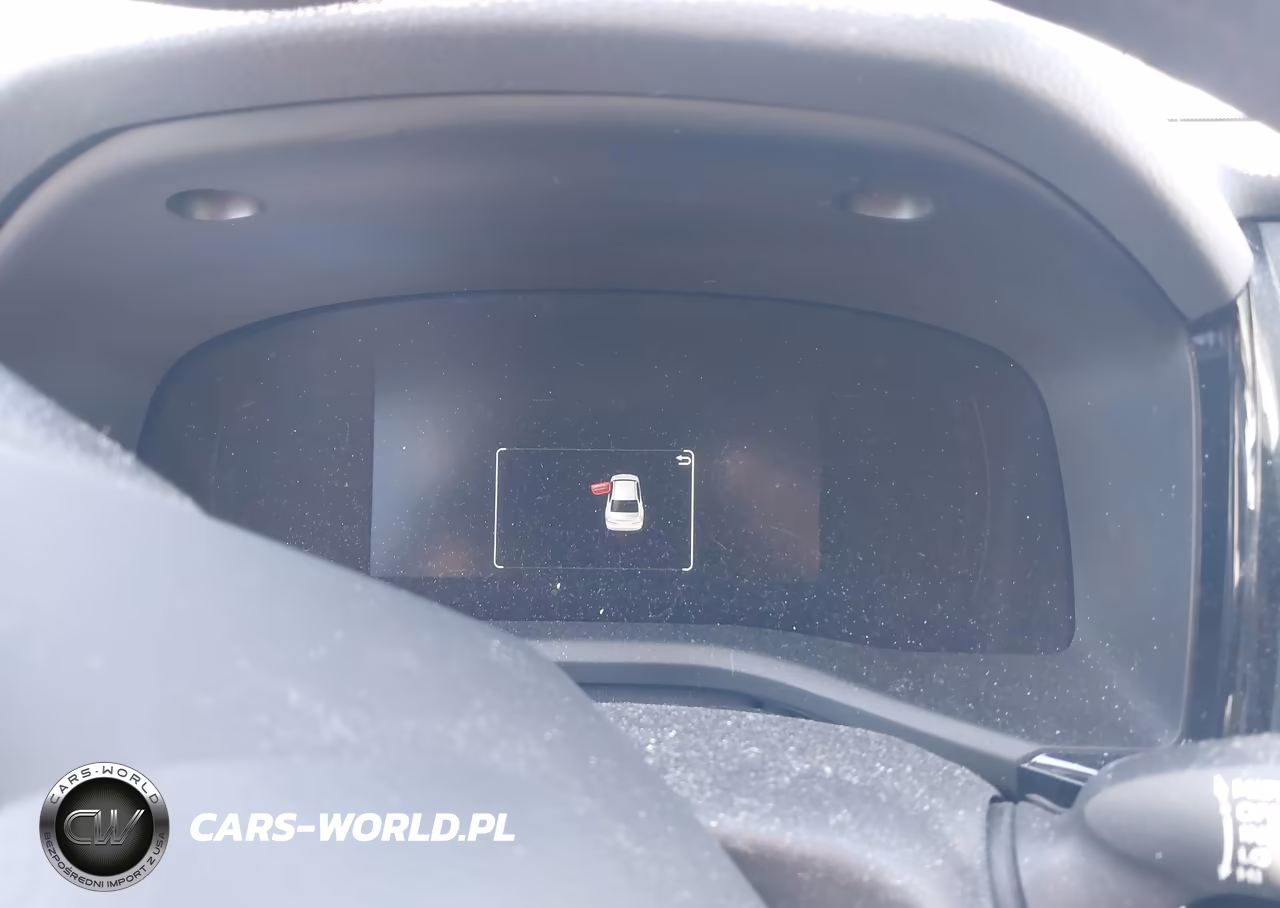2025 Toyota Camry Le VIN:4T1DAACK6SU570786 - 7